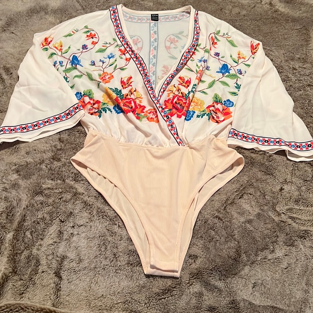 Floral bodysuit